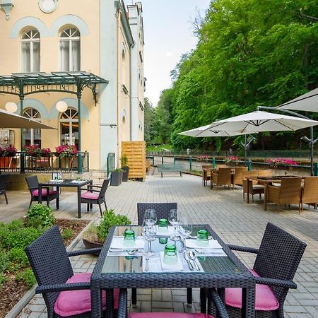 Villa Basileia Riverside Карлови Вари Екстериор снимка