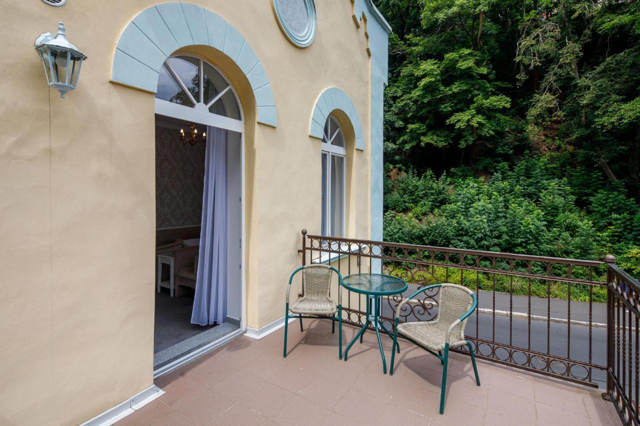 Villa Basileia Riverside Карлови Вари Екстериор снимка