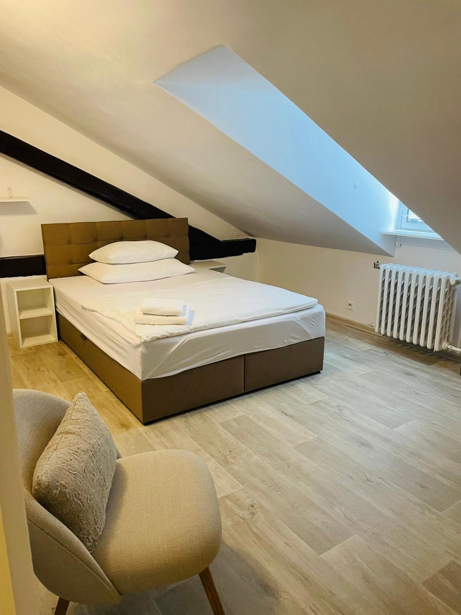 Villa Basileia Riverside Карлови Вари Екстериор снимка